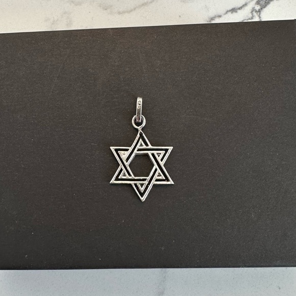 Star of David Sterling Silver Pendant - Picture 6 of 6